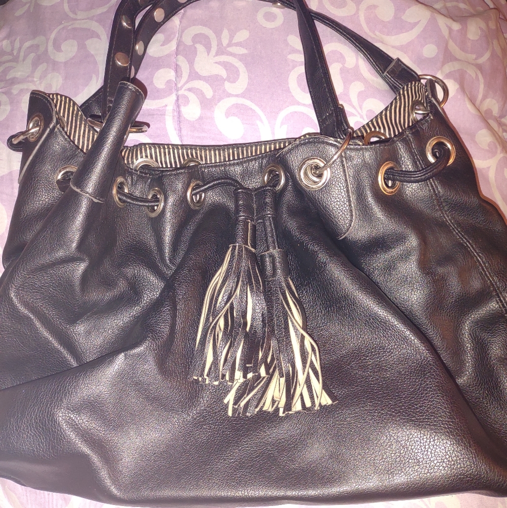 Black purse